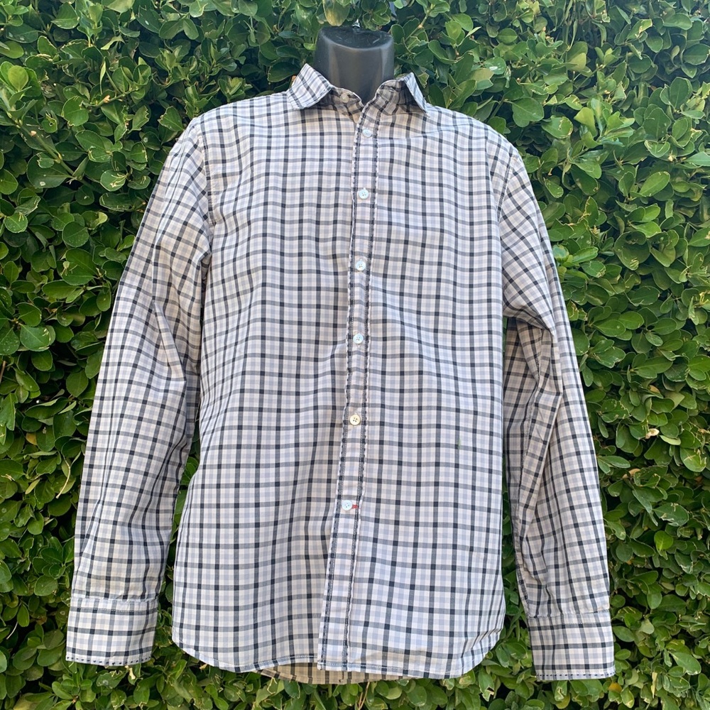 Guess Jeans Men’s Medium Button Down Dress Shirt